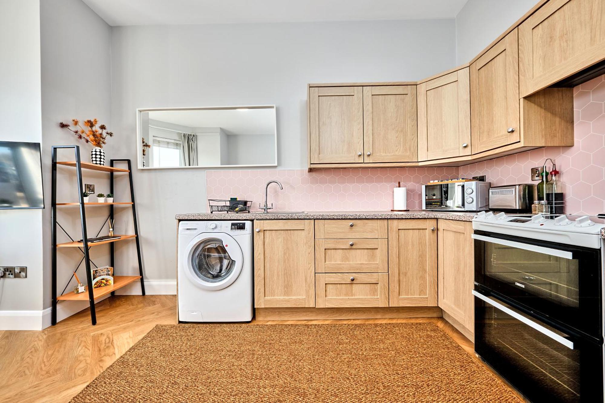 1 Dunluce Park - Portrush By The Sea Apartment Екстериор снимка