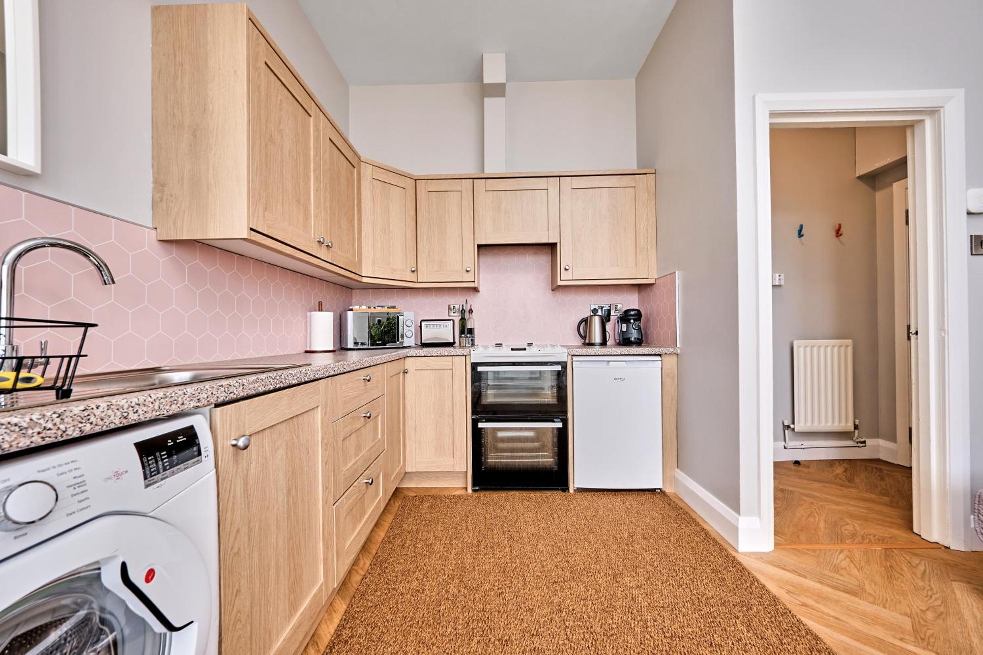 1 Dunluce Park - Portrush By The Sea Apartment Екстериор снимка
